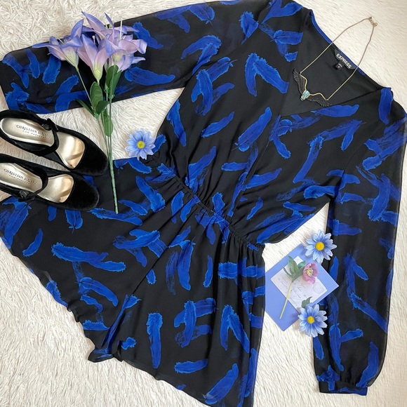 Express feather print v neck long sleeve romper - Picture 4 of 15
